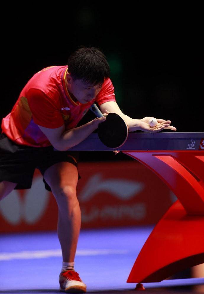 瑞典乒乓球队逆转中国乒乓球队，马龙送出助攻