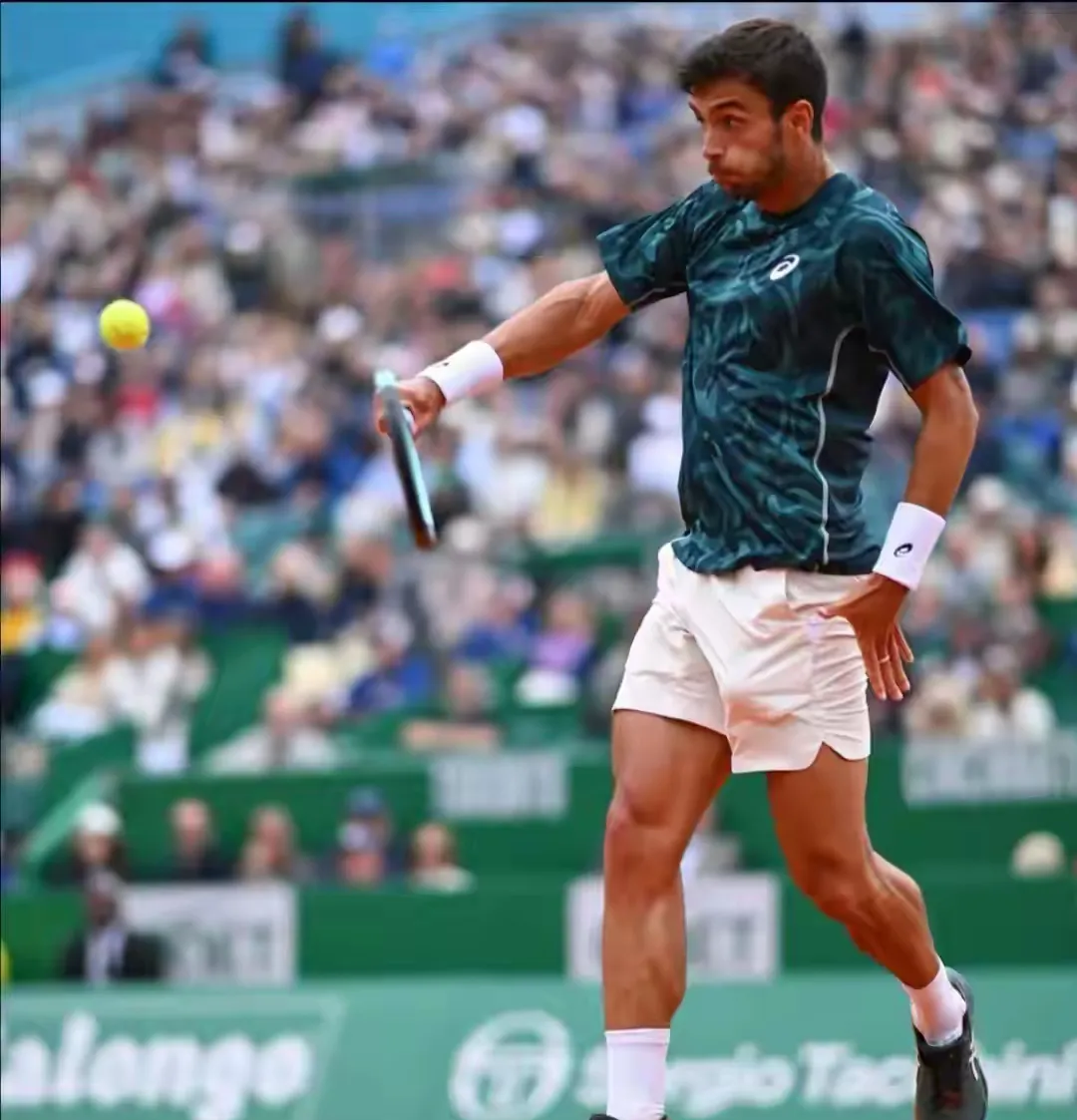 ATP总决赛逆转蒙特卡洛大师赛，蒂姆点燃赛场