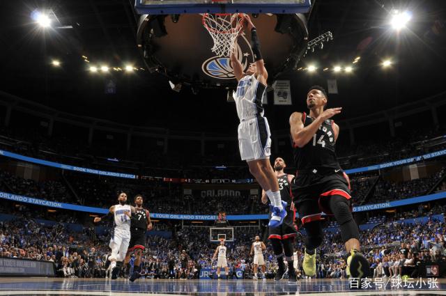 江苏队翻盘四川队，伦纳德状态火热