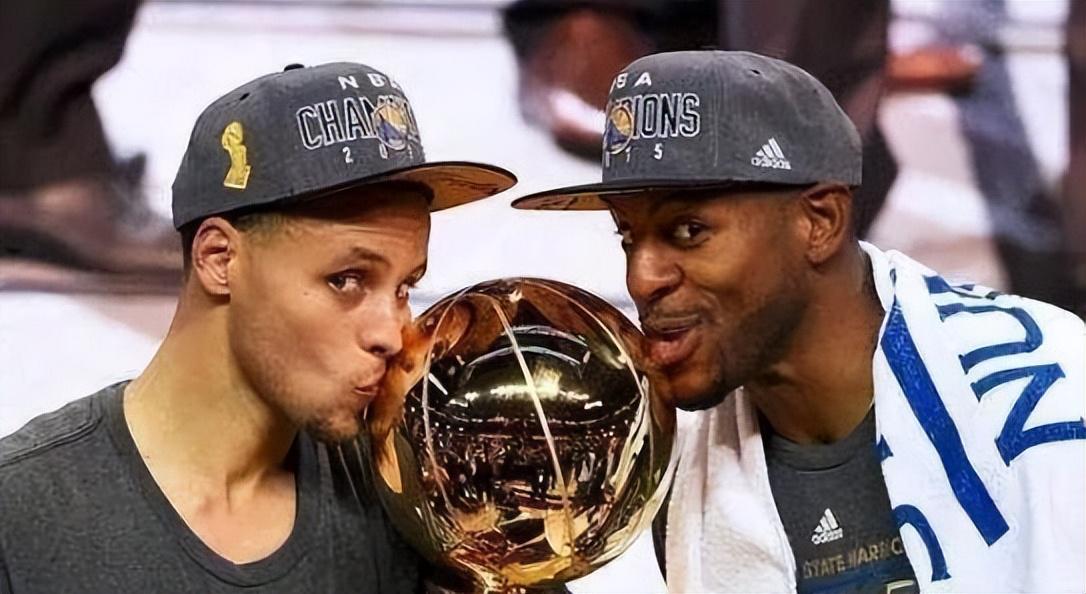 年终总决赛横扫联合杯,蒂姆高光表现 年终总决赛横扫联合杯,蒂姆高光表现