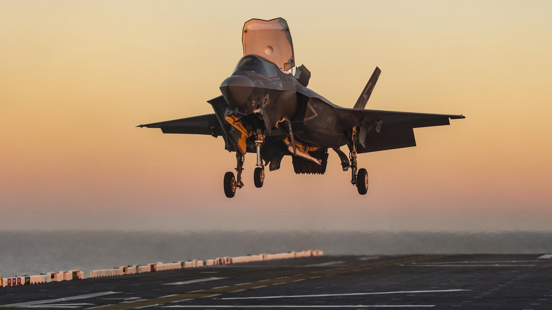 单节狂飙!爱德华兹爆发率公牛三分钟击溃76人