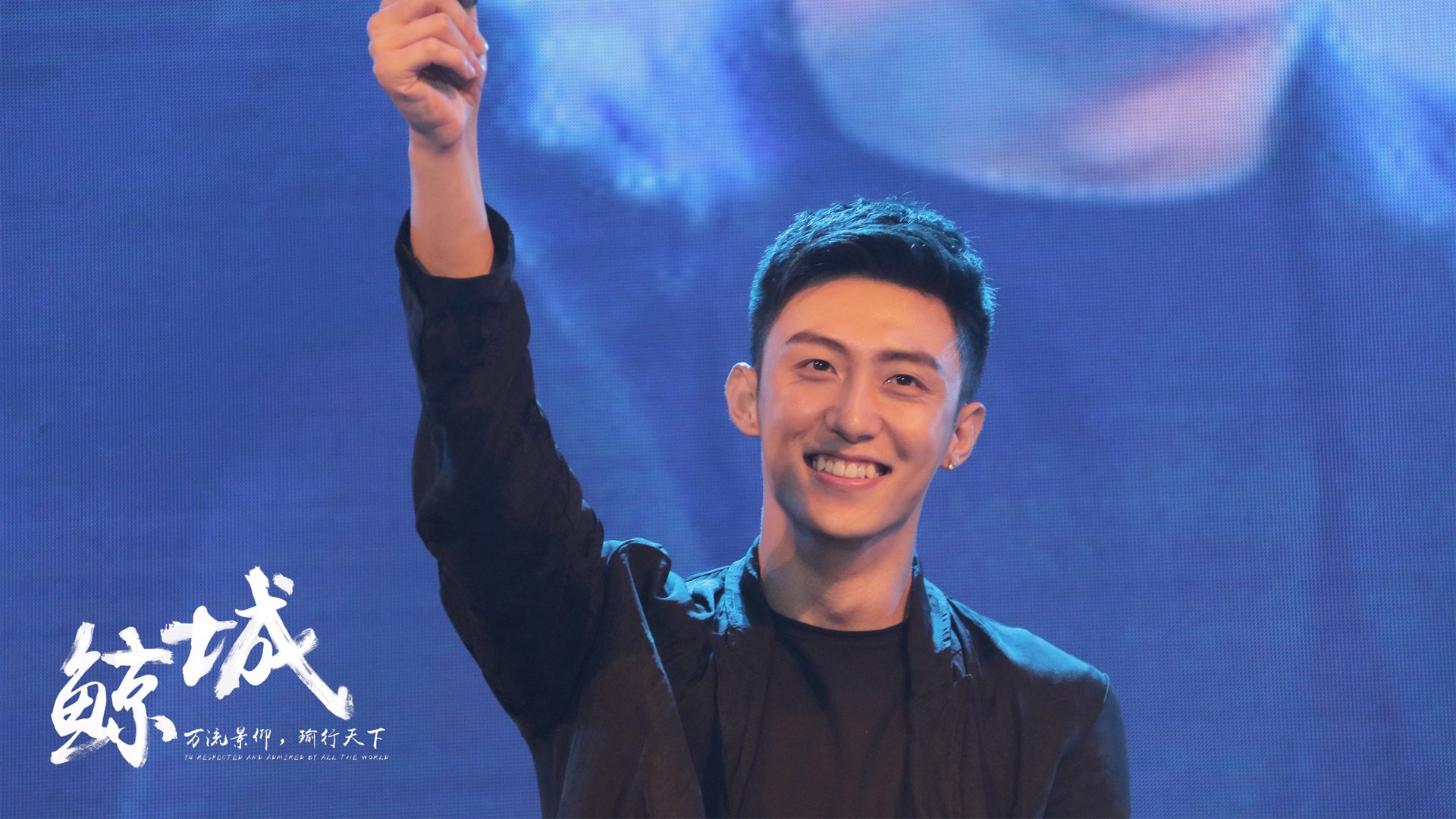 绿茵与硬木的对话，当梅西注视锡安，国家德比之夜的双星闪耀