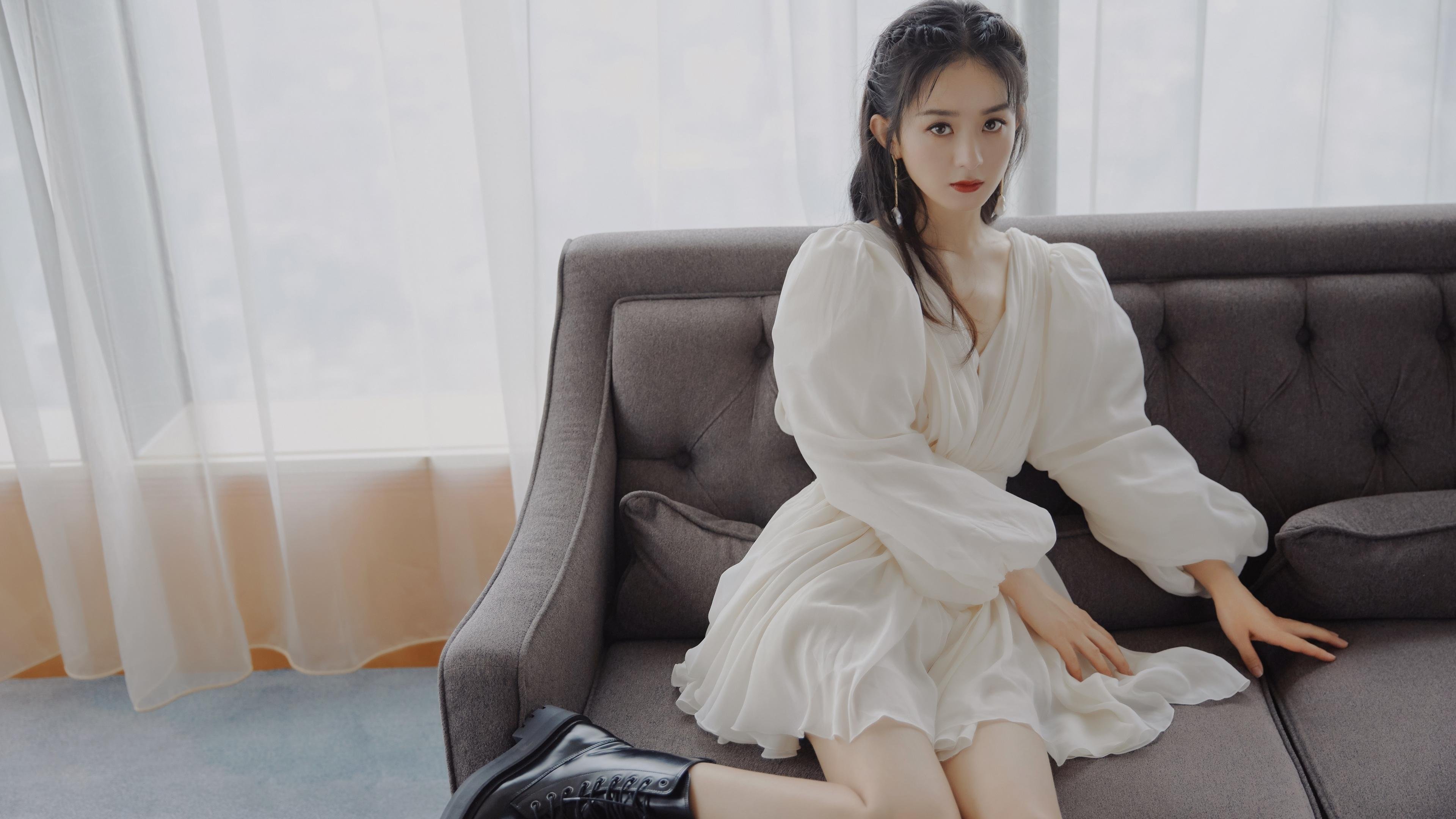 绿茵与赛道的交响，孔德如何唯一性地主宰F1揭幕战之夜