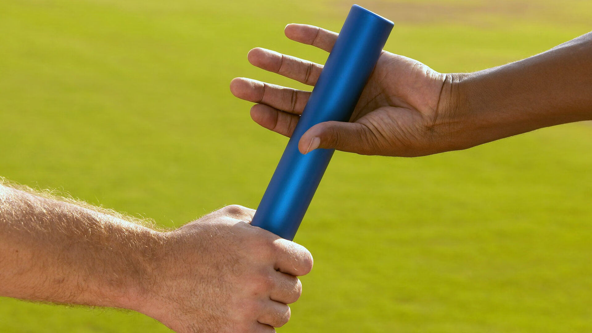 钢铁防线，加勒比海的星空，世界杯之夜，唯有德里赫特的名字如堡垒般矗立