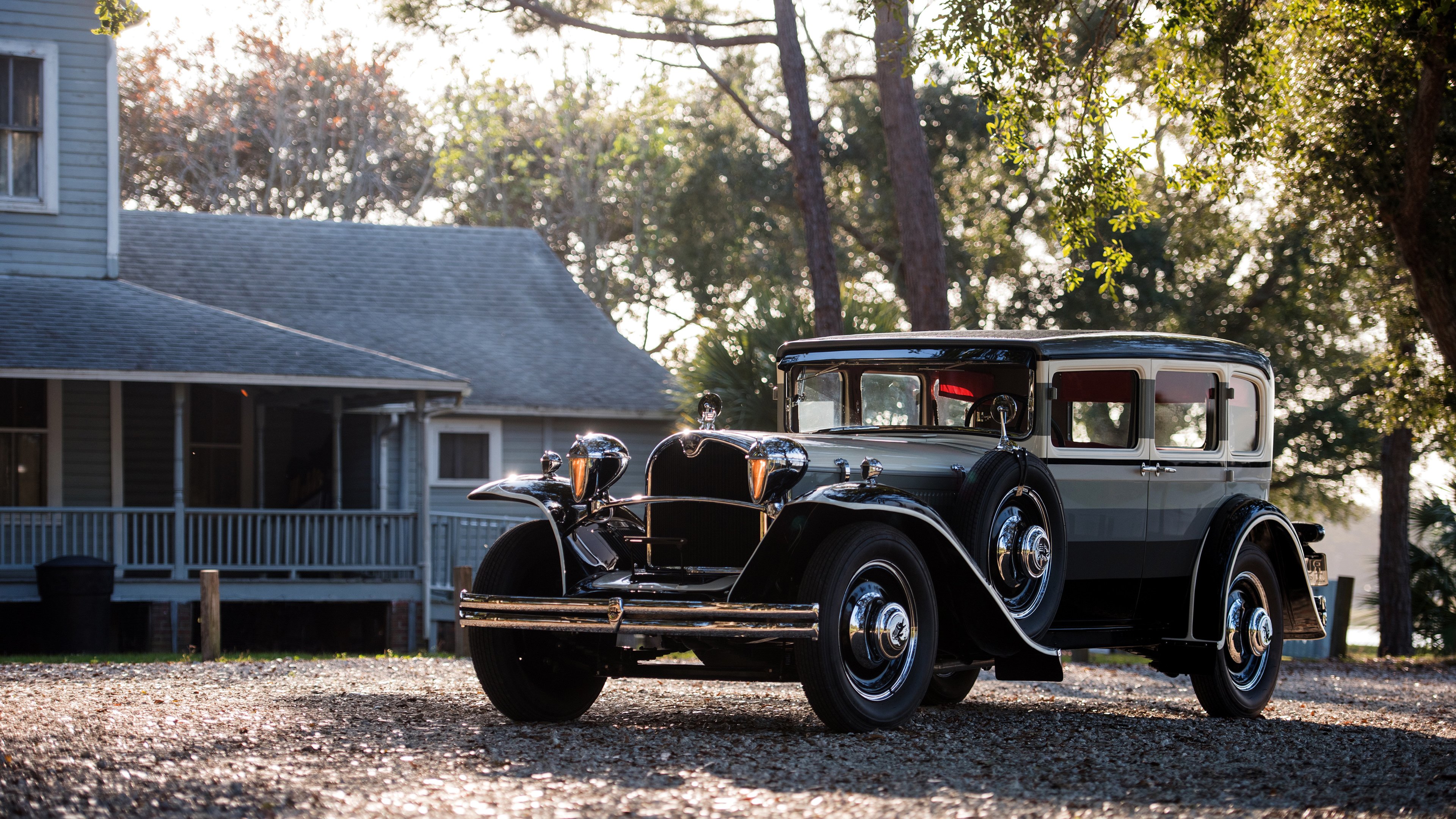 同夜双星,当诺坎普的喧嚣照亮费城的孤勇之路